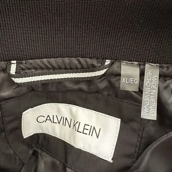 Calvin Klein Men’s Black Zipper Front Rib-Knit Trim Quilted Jacket XL